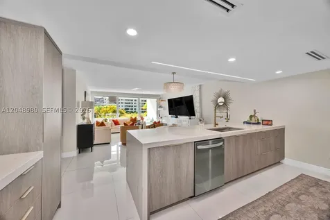 155 Ocean Lane Drive Key Biscayne FL 33149