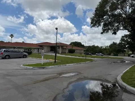 4174 Inverrary Drive Lauderhill FL 33319