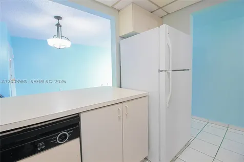 8050 NW 8th Street Miami FL 33126