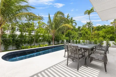 4504 Sheridan Avenue Miami Beach FL 33140