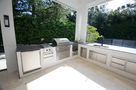 9805 SW 90th Avenue Kendall FL 33176