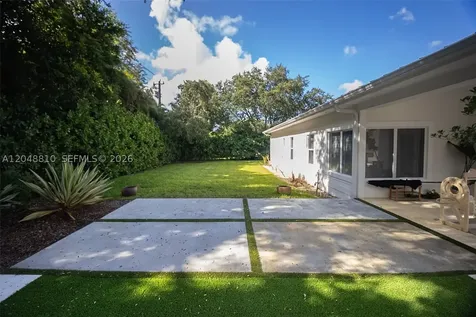 9805 SW 90th Avenue Kendall FL 33176
