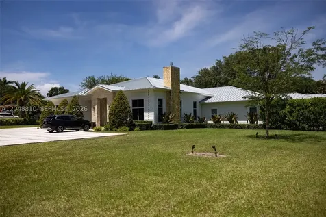 9805 SW 90th Avenue Kendall FL 33176