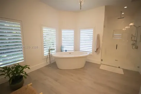9805 SW 90th Avenue Kendall FL 33176
