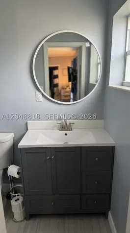 5417 NE 4th Terrace Oakland Park FL 33334