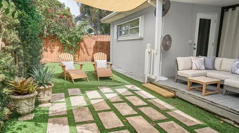 5417 NE 4th Terrace Oakland Park FL 33334