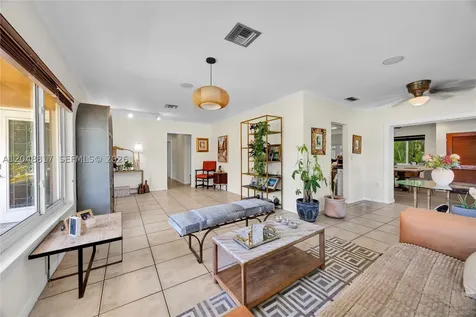 6325 SW 84th Street Miami FL 33143