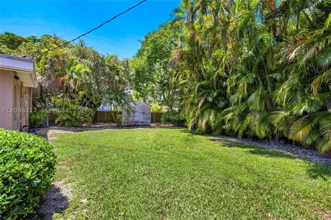 6325 SW 84th Street Miami FL 33143