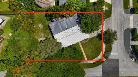 6325 SW 84th Street Miami FL 33143