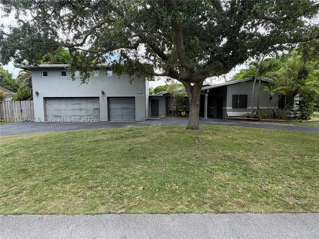 13200 SW 83rd Avenue Pinecrest FL 33156
