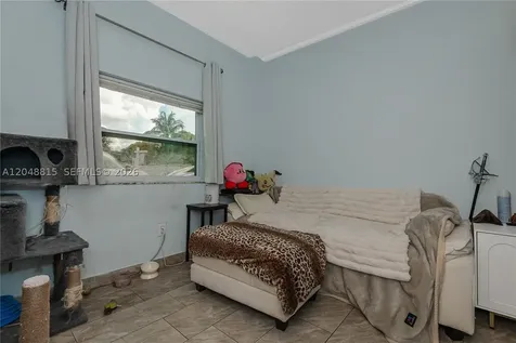 750 NE 4th Place Hialeah FL 33010