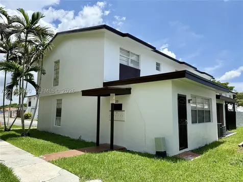 20 SW 108th Avenue Sweetwater FL 33174