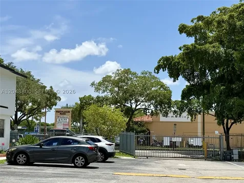 20 SW 108th Avenue Sweetwater FL 33174