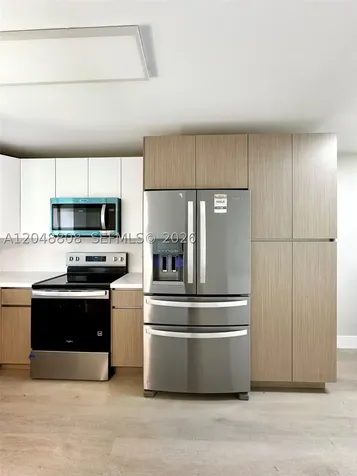 2540 W 67th Place Hialeah FL 33016