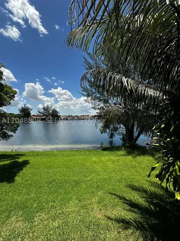2540 W 67th Place Hialeah FL 33016