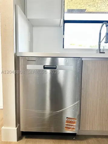 2540 W 67th Place Hialeah FL 33016