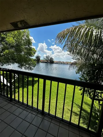 2540 W 67th Place Hialeah FL 33016