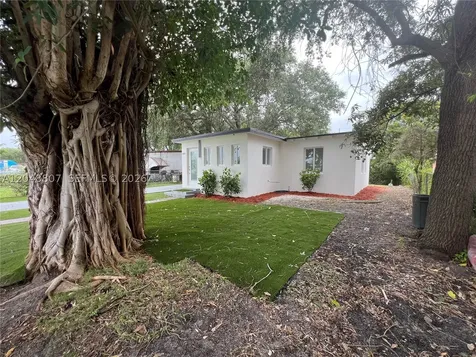 1831 Wilmington Street Opa-Locka FL 33054