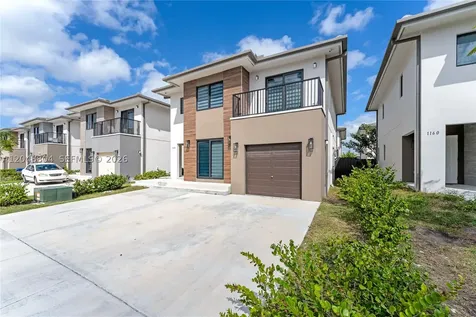 1164 NW 2nd Street Florida City FL 33034