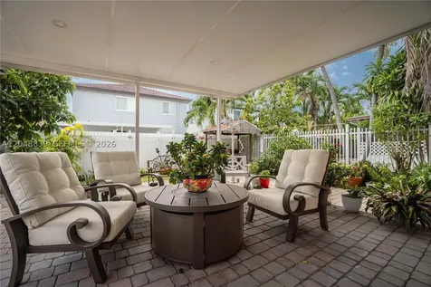 19702 NW 84th Place Hialeah FL 33015