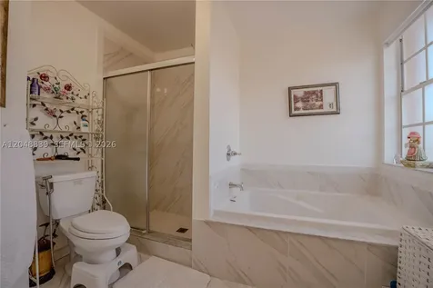 19702 NW 84th Place Hialeah FL 33015