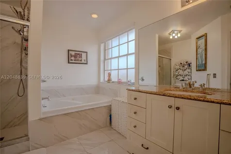 19702 NW 84th Place Hialeah FL 33015