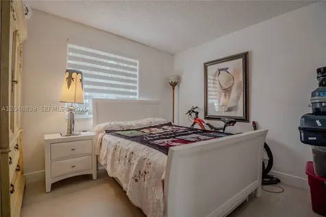 19702 NW 84th Place Hialeah FL 33015