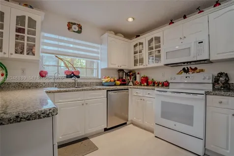 19702 NW 84th Place Hialeah FL 33015