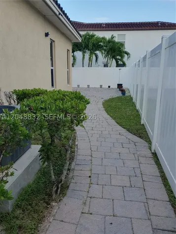9171 SW 169th Place Miami FL 33196