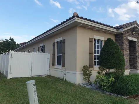 9171 SW 169th Place Miami FL 33196