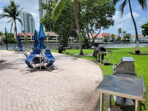 19390 Collins Avenue Sunny Isles Beach FL 33160