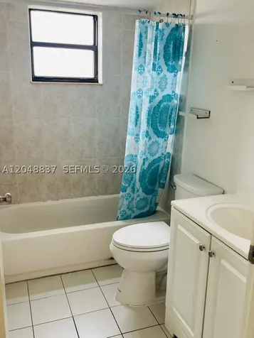 8075 NW 7th Street Miami FL 33126