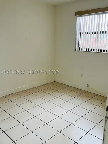 8075 NW 7th Street Miami FL 33126