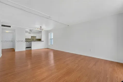 7118 Bonita Drive Miami Beach FL 33141