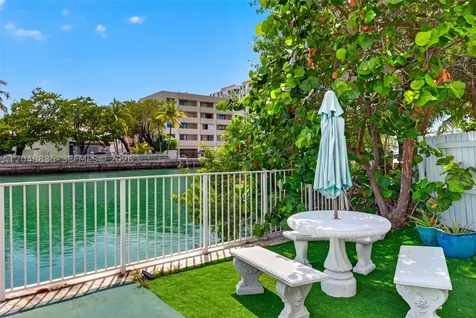 7118 Bonita Drive Miami Beach FL 33141