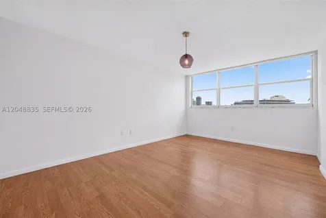 7118 Bonita Drive Miami Beach FL 33141