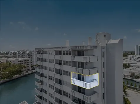 7118 Bonita Drive Miami Beach FL 33141