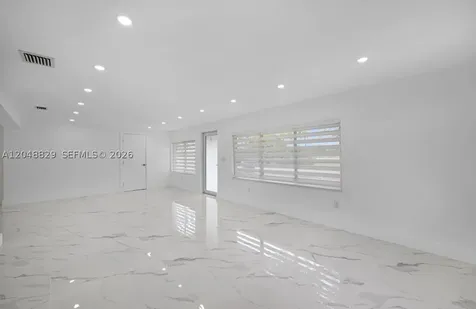 2390 Service Road Opa-Locka FL 33054