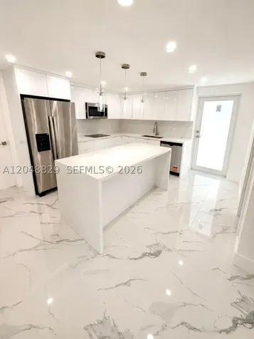 2390 Service Road Opa-Locka FL 33054