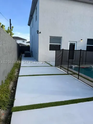 13623 SW 184th Terrace Miami FL 33177