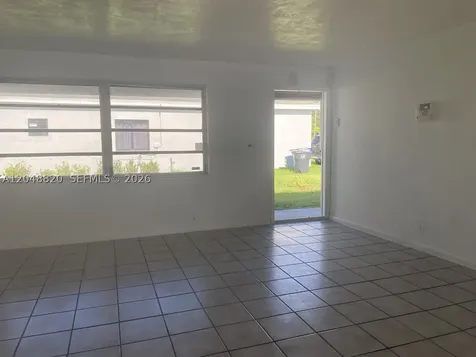 5904 SW 27th Street West Park FL 33023