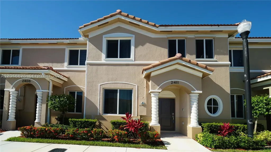 2411 SE 10th Street Homestead FL 33035