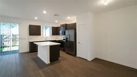 2411 SE 10th Street Homestead FL 33035