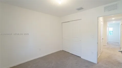 2411 SE 10th Street Homestead FL 33035