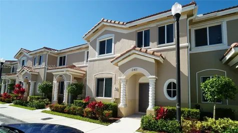 2411 SE 10th Street Homestead FL 33035