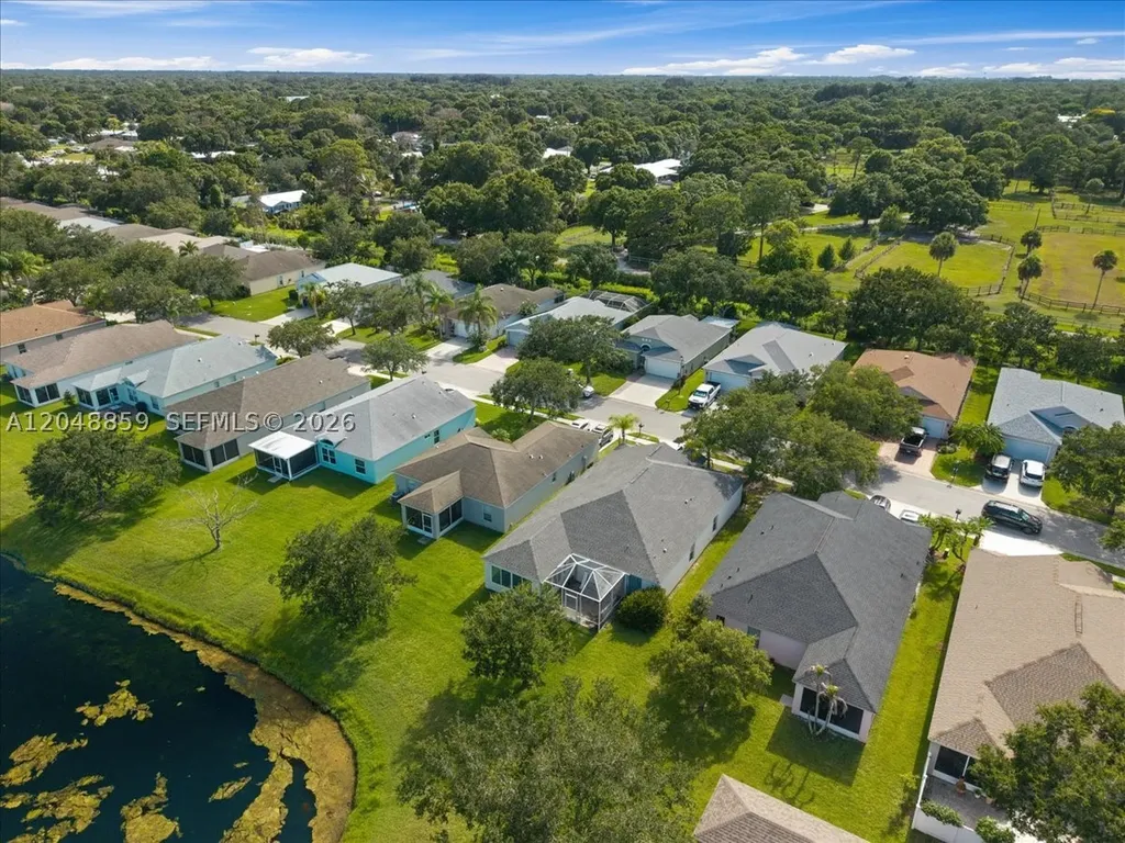 1112 W 13th Square Vero Beach FL 32960