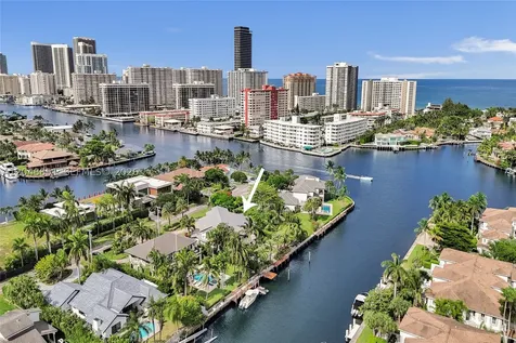 113 Holiday Drive Hallandale Beach FL 33009