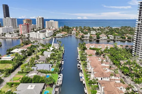 113 Holiday Drive Hallandale Beach FL 33009