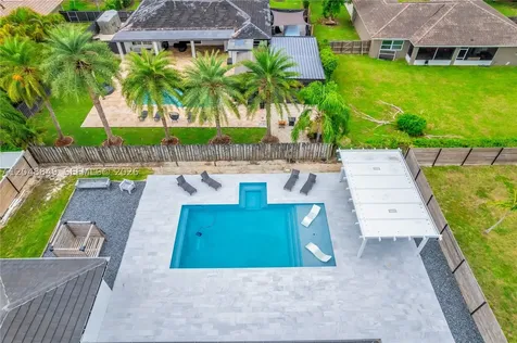 21100 SW 127th Place Miami FL 33177