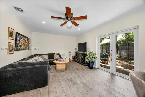 6325 SW 84th Street Miami FL 33143